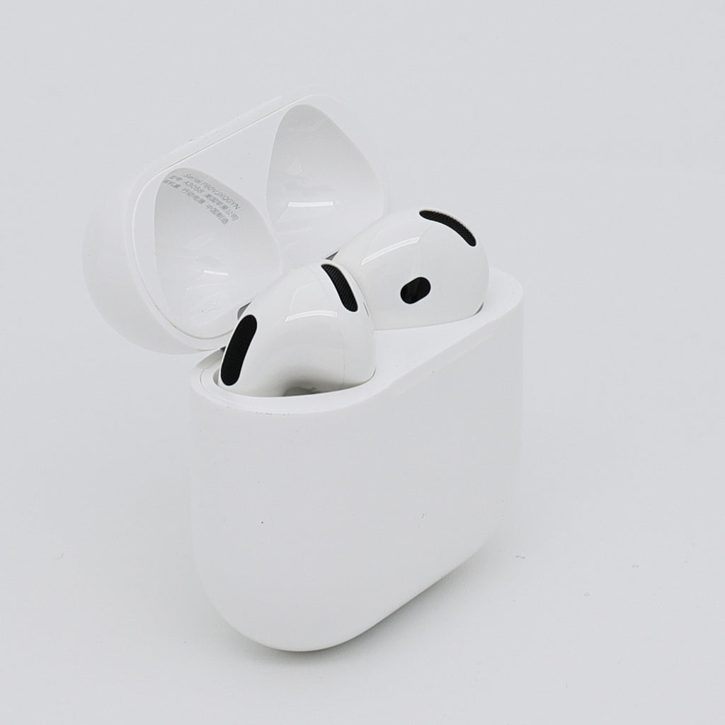 99新 Apple AirPods 4 (不支持主动降噪) 白色
