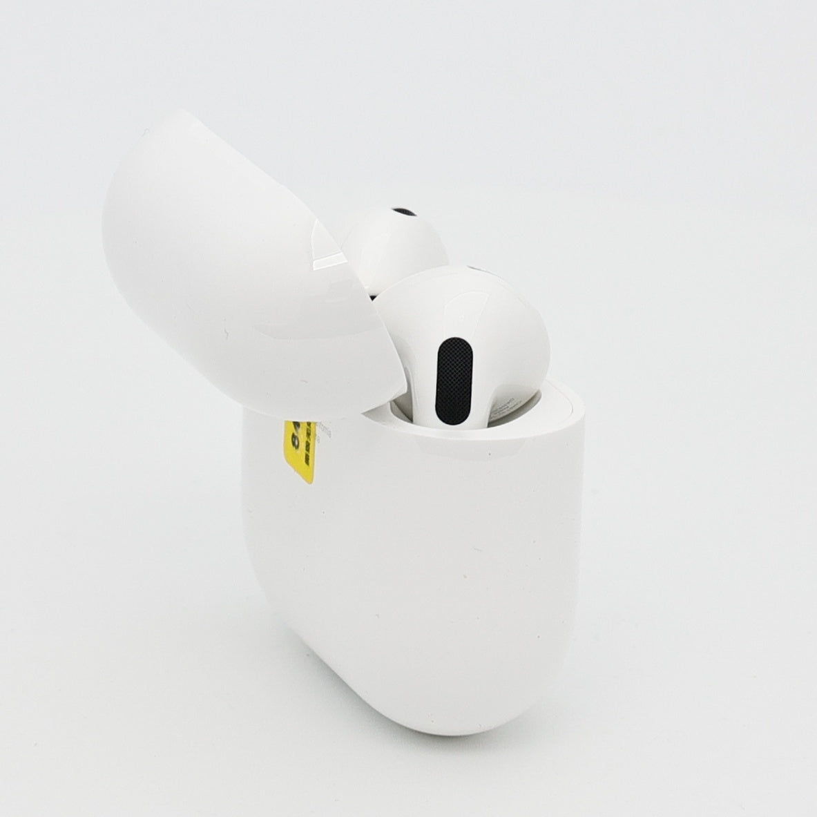 99新 Apple AirPods 4 (支持主動降噪) 白色