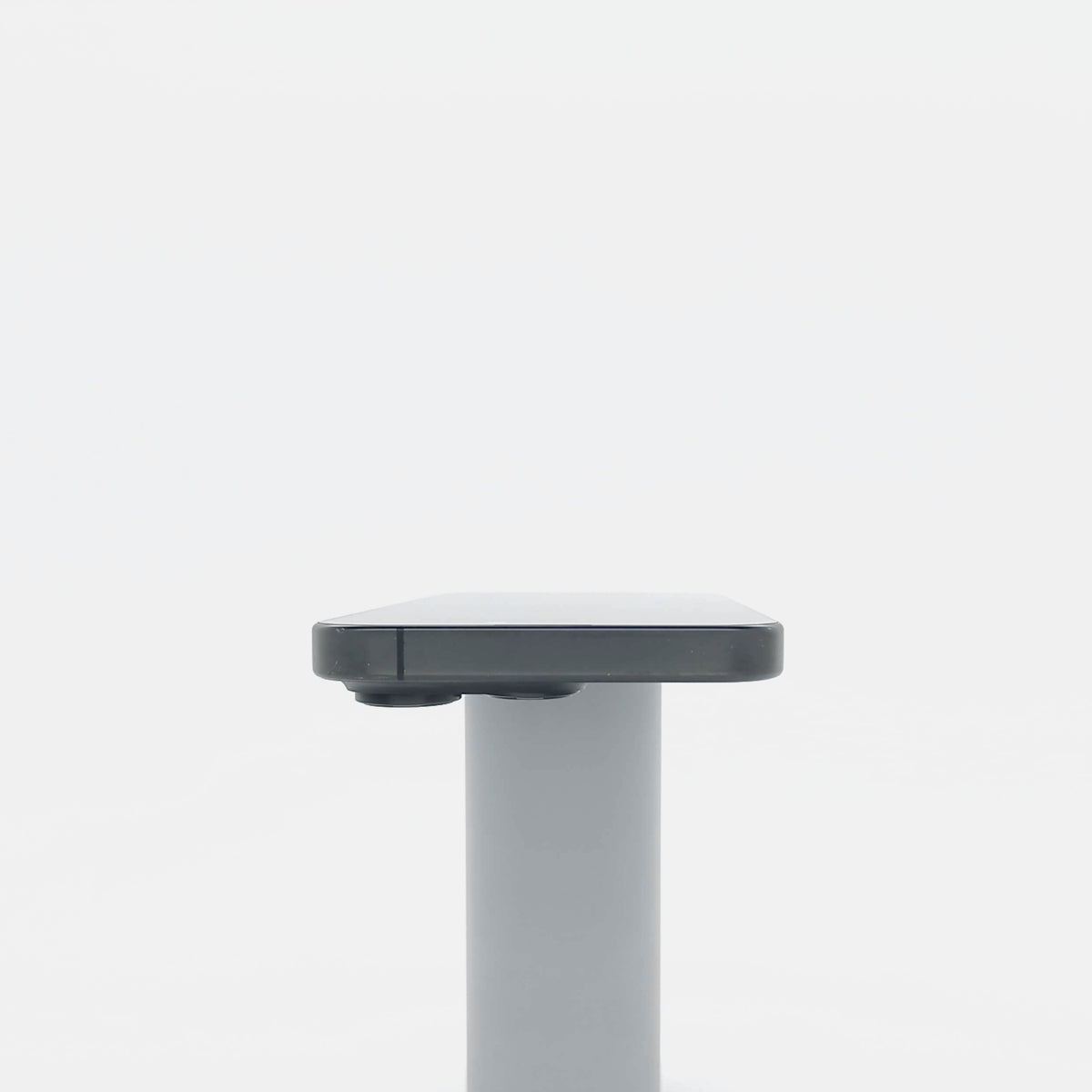 95新 Apple iPhone 16 Pro 128G 黑色鈦金屬 中國大陸版