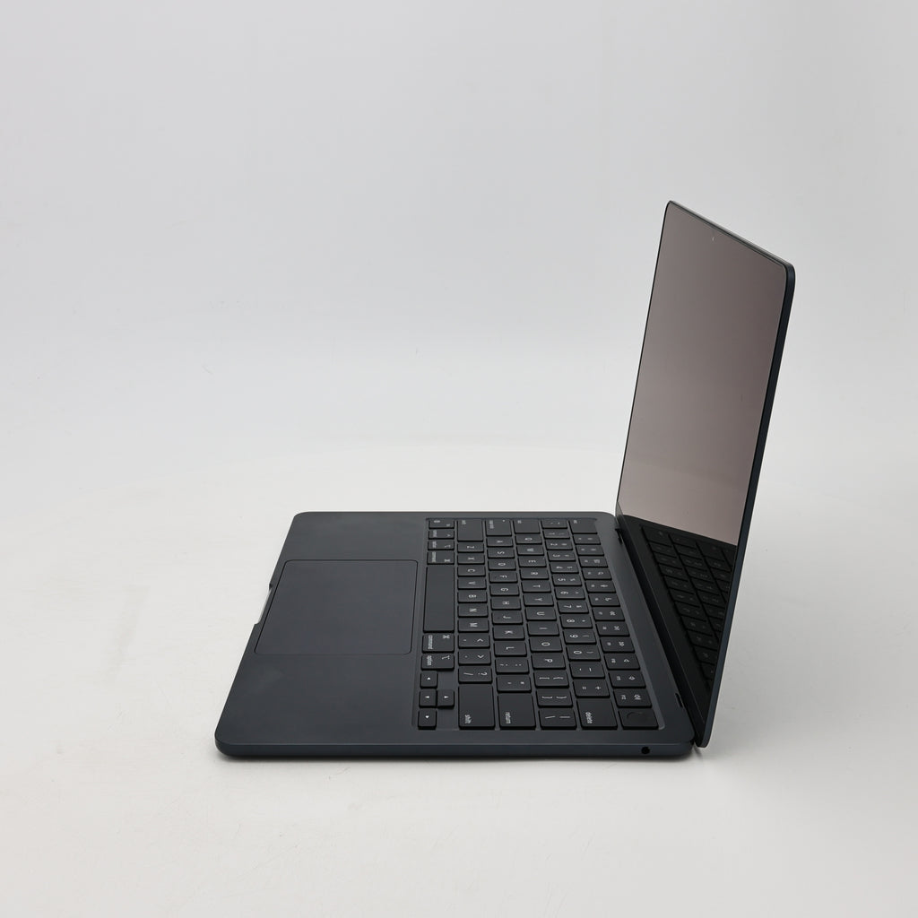 95新 Apple MacBook Air 22年 13寸 M2（8+8核） 8G RAM 256G SSD 午夜色