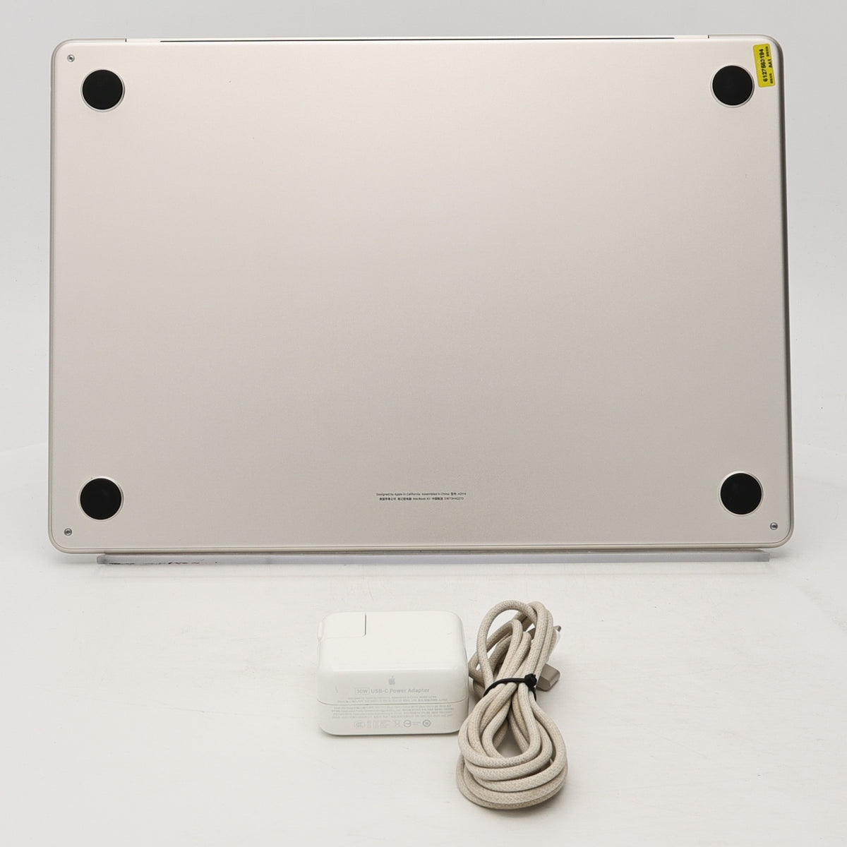 95新 Apple MacBook Air 24年 15寸 M3（8+10核） 8G RAM 256G SSD 星光色