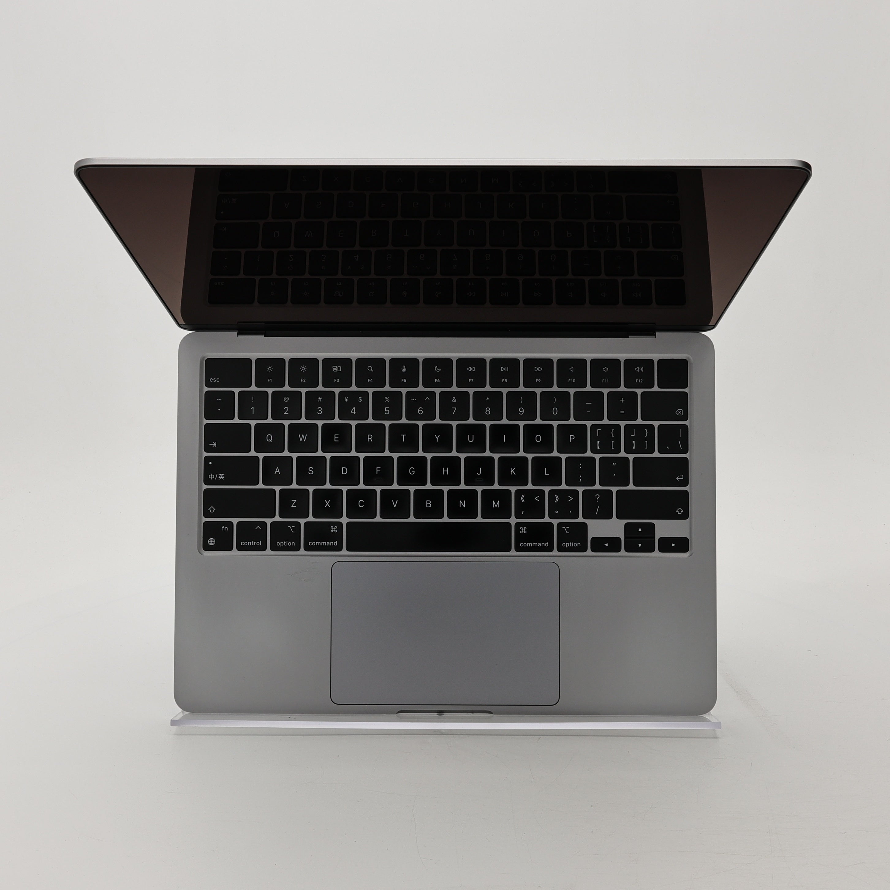 95新 Apple MacBook Air 22年 13寸 M2（8+10核） 8G RAM 512G SSD 深空灰色
