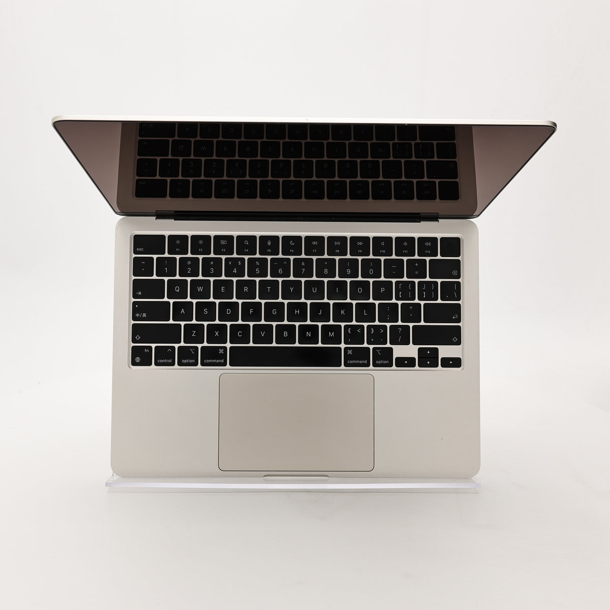95新 Apple MacBook Air 22年 13寸 M2（8+8核） 8G RAM 256G SSD 星光色