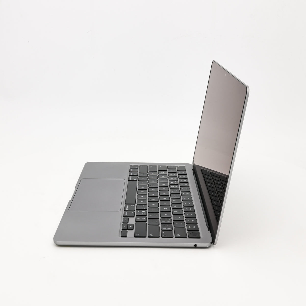 95新 Apple MacBook Air 22年 13寸 M2（8+8核） 8G RAM 256G SSD 深空灰色