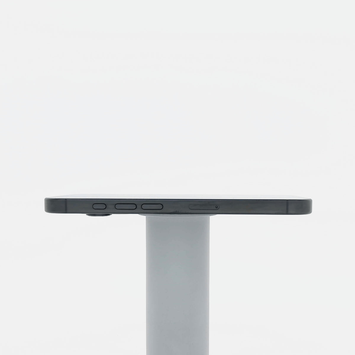 95新 Apple iPhone 16 Pro 128G 黑色鈦金屬 中國大陸版