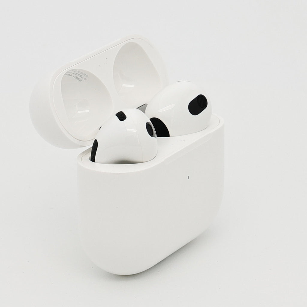 99新 Apple AirPods 3 白色
