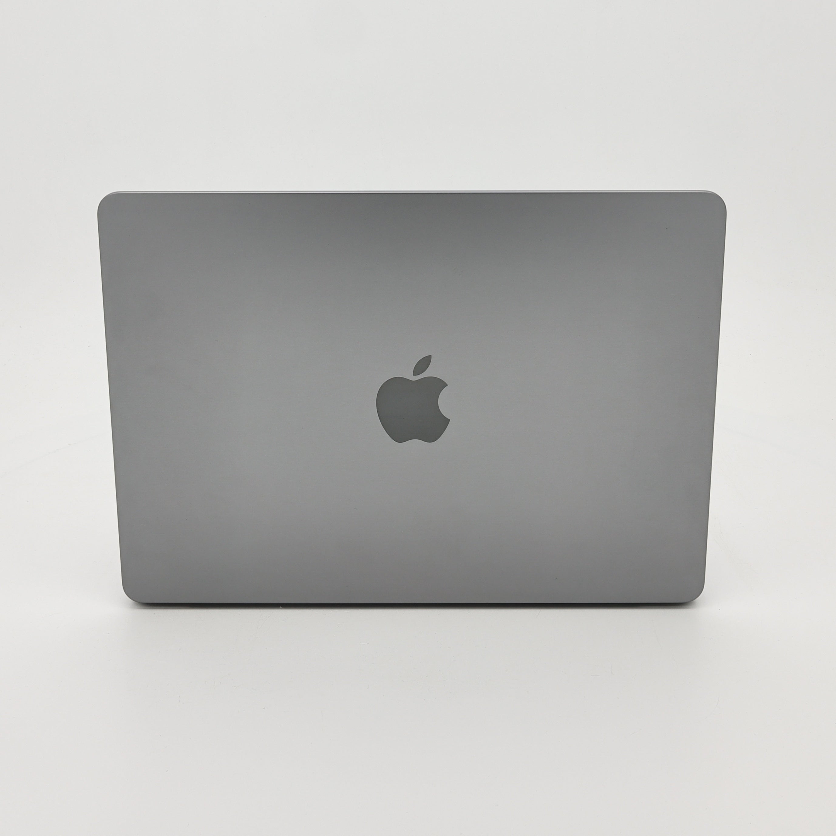 95新 Apple MacBook Air 22年 13寸 M2（8+8核） 8G RAM 256G SSD 深空灰色