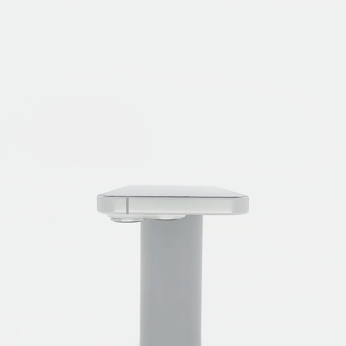 95新 Apple iPhone 16 Pro 128G 白色鈦金屬 中國大陸版