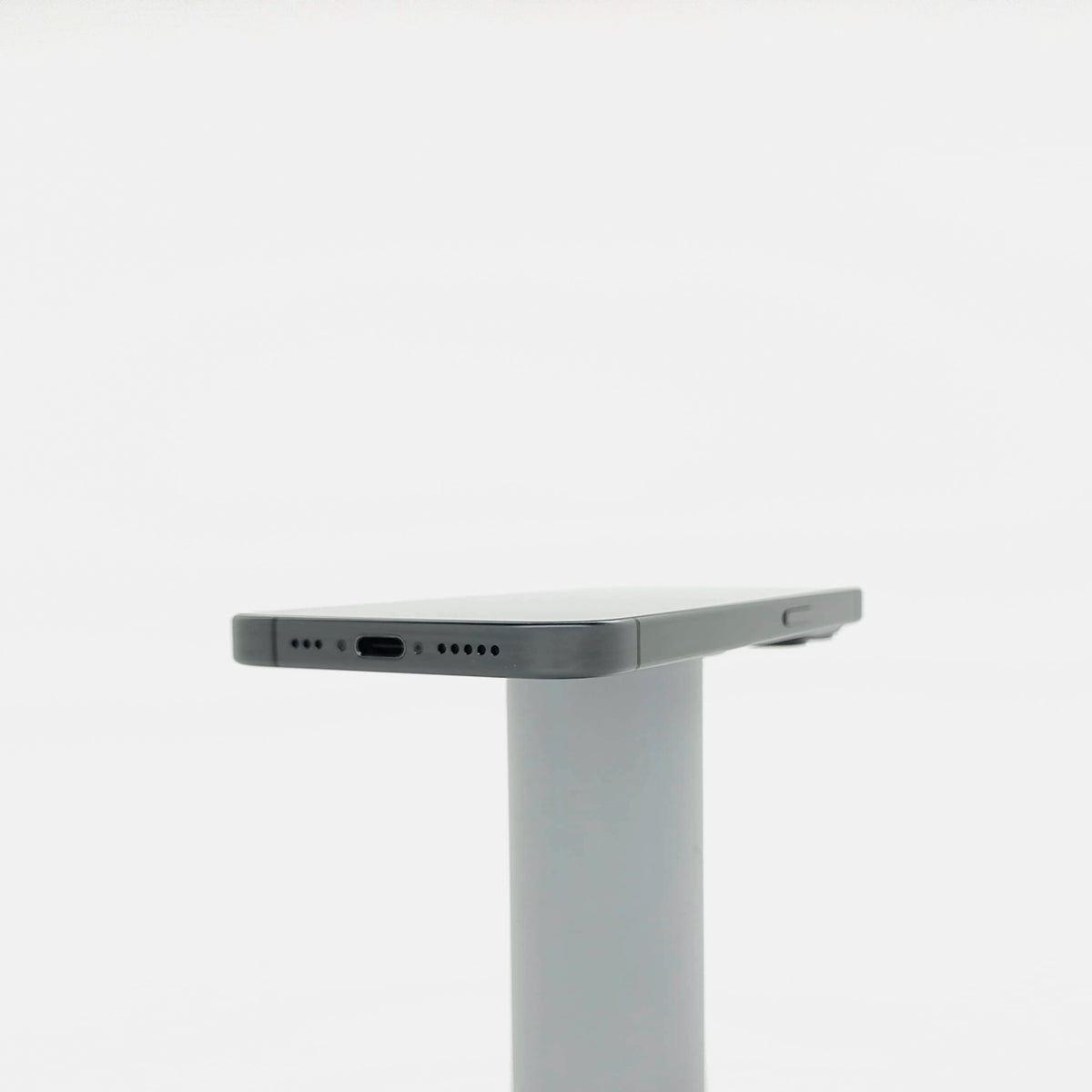 95新 Apple iPhone 15 Pro 128G 黑色鈦金屬 中國大陸版