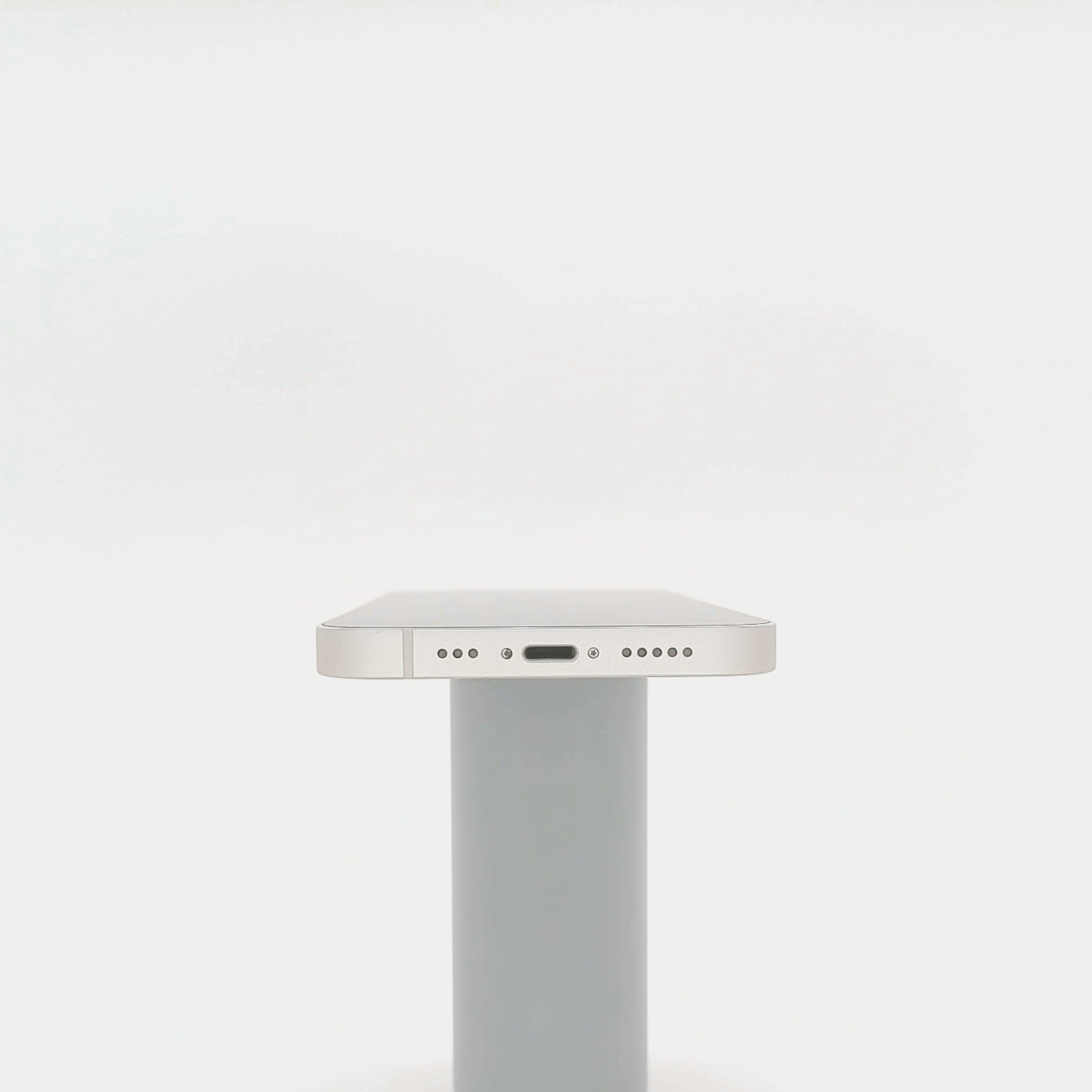 95新 Apple iPhone 13 128G 星光色 中國大陸版