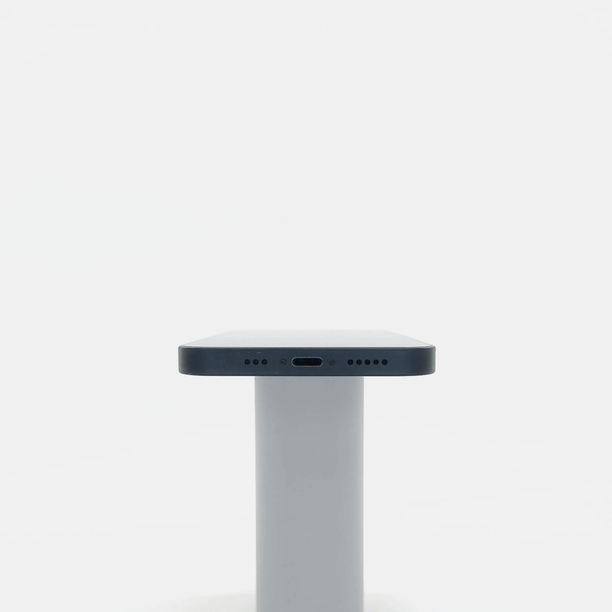 95新 Apple iPhone 13 128G 午夜色 中國大陸版