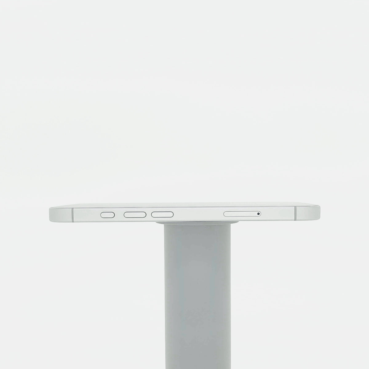 95新 Apple iPhone 16 128G 白色 中國大陸版