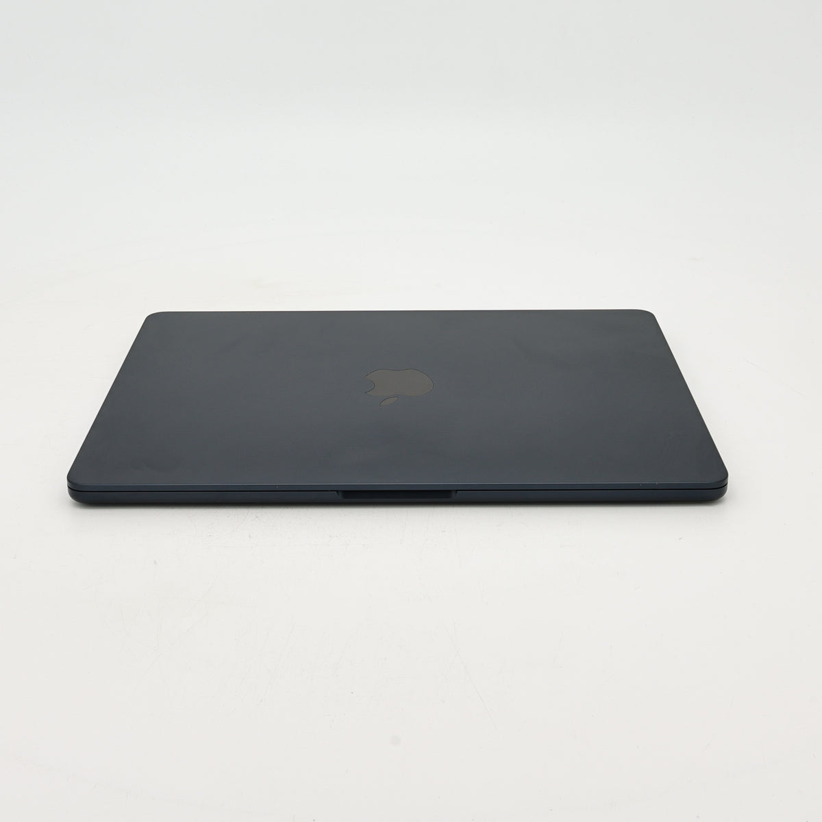 99新 Apple MacBook Air 22年 13寸 M2（8+8核） 16G RAM 256G SSD 午夜色