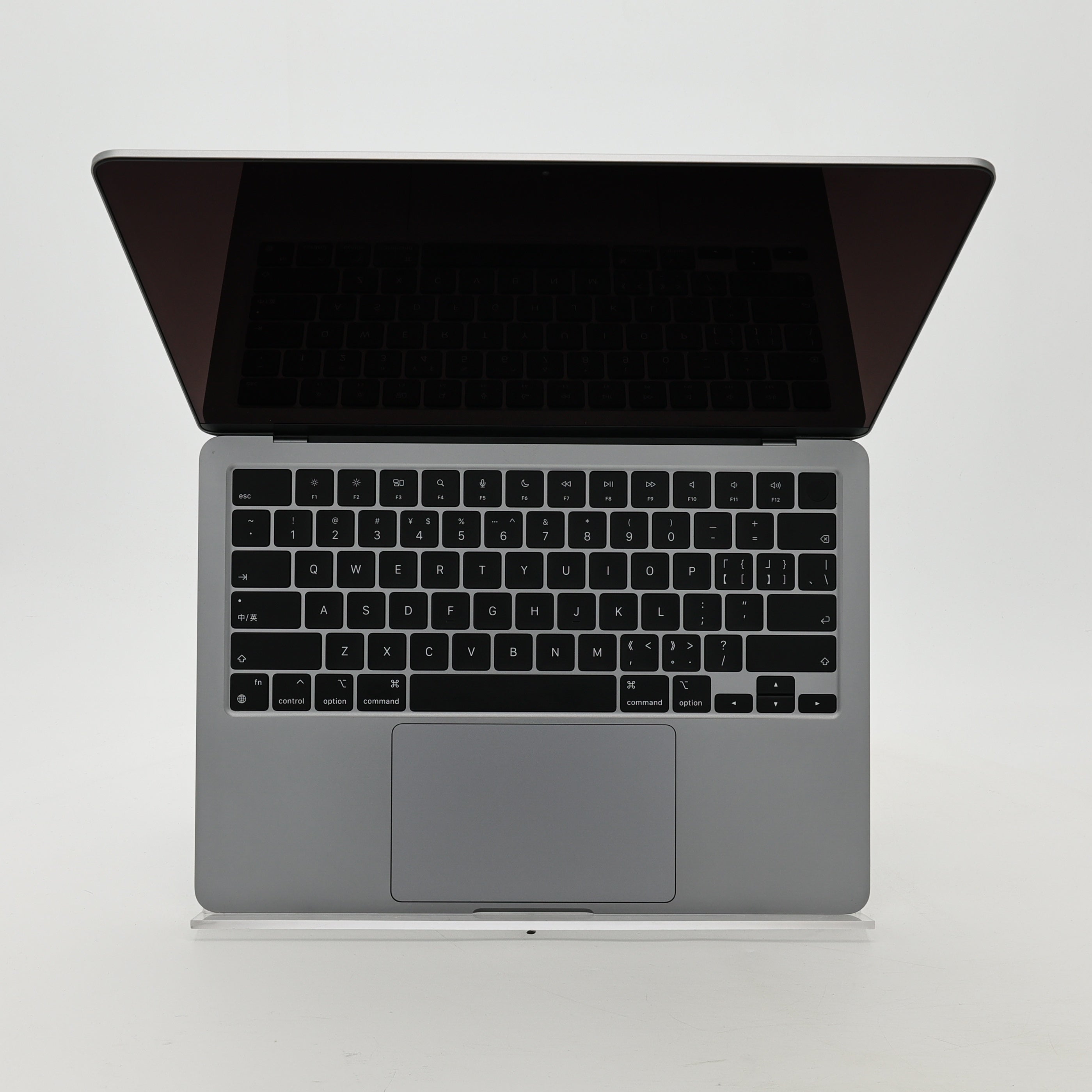 95新 Apple MacBook Air 22年 13寸 M2（8+8核） 16G RAM 256G SSD 深空灰色