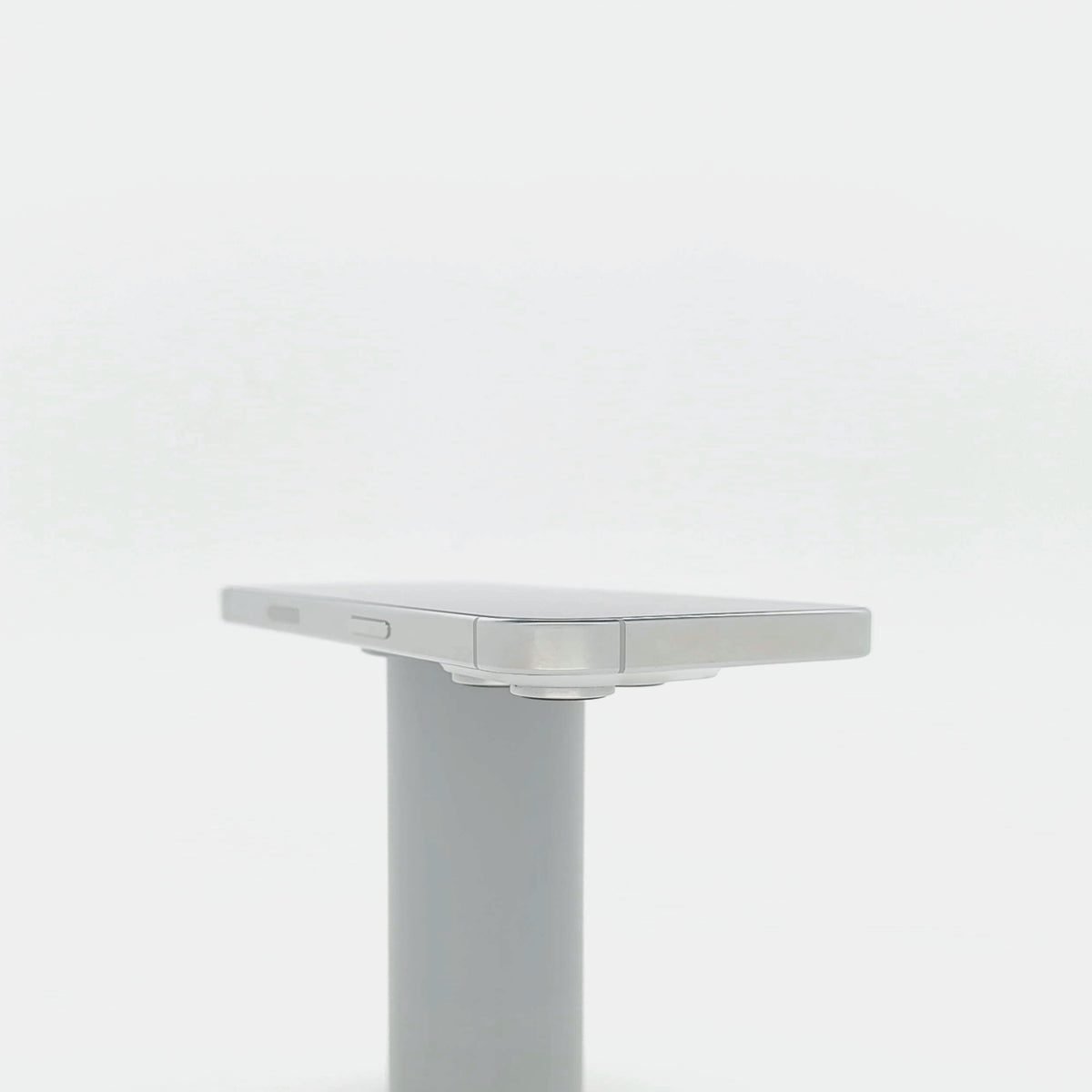 95新 Apple iPhone 16 Pro 128G 白色鈦金屬 中國大陸版