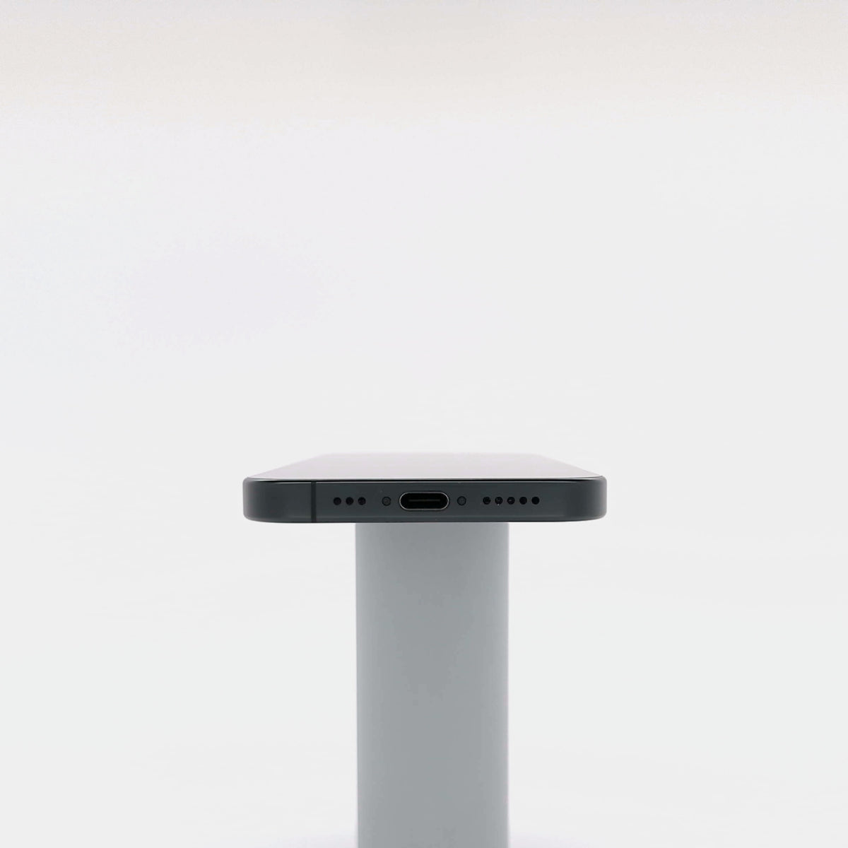 95新 Apple iPhone 16 Pro 128G 黑色鈦金屬 中國大陸版
