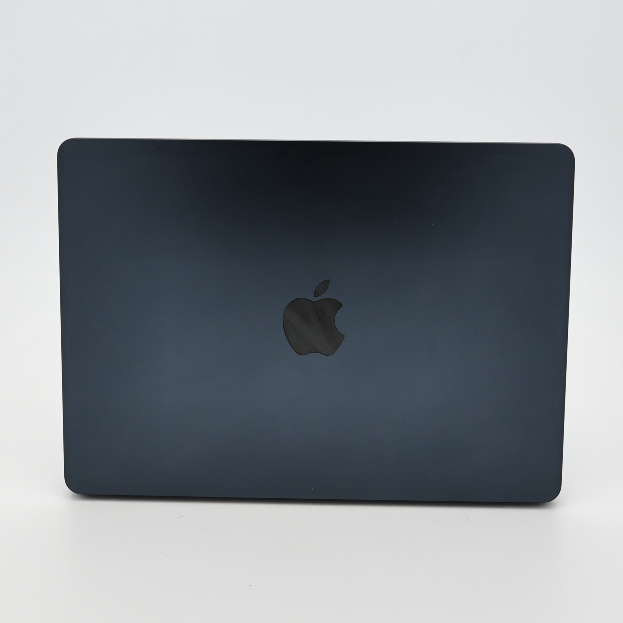 95新 Apple MacBook Air 24年 13寸 M3（8+8核） 8G RAM 256G SSD 午夜色