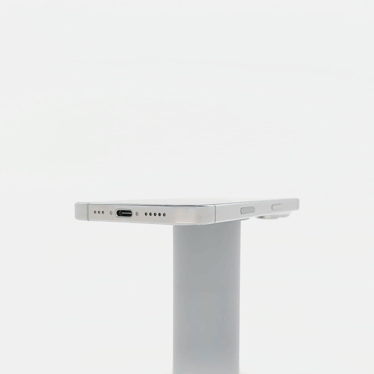 95新 Apple iPhone 16 Pro 128G 白色鈦金屬 中國大陸版