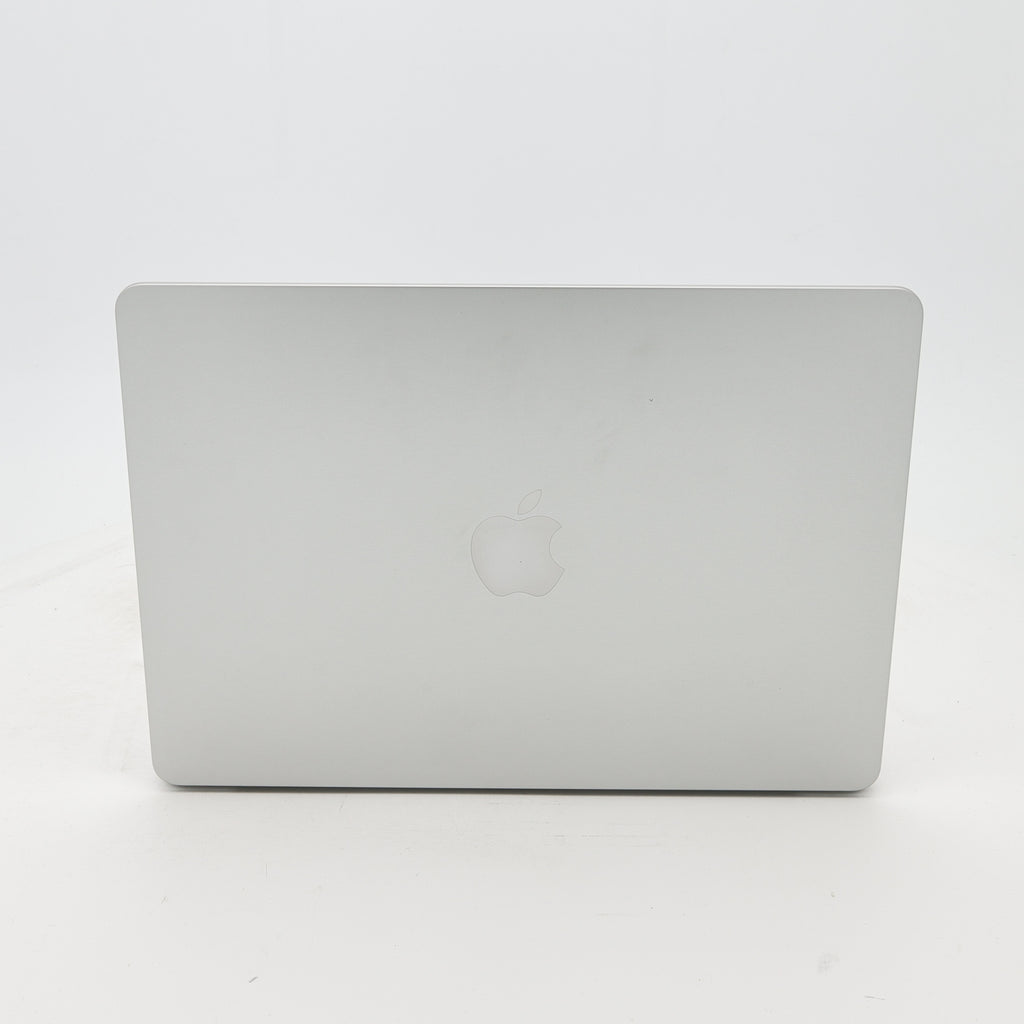 95新 Apple MacBook Air 22年 13寸 M2（8+8核） 8G RAM 512G SSD 銀色