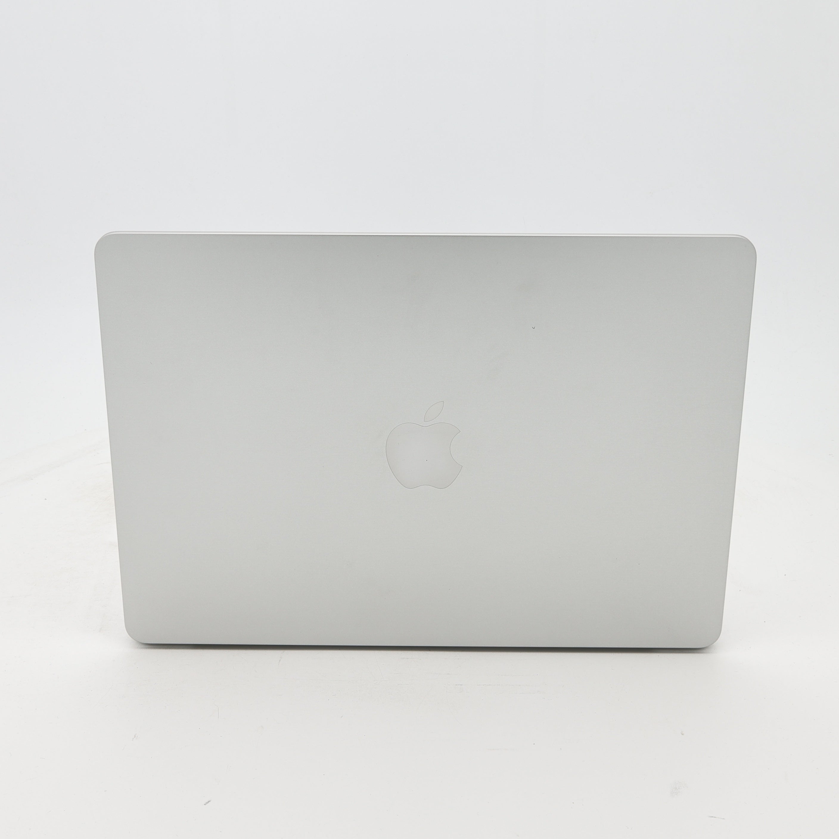95新 Apple MacBook Air 22年 13寸 M2（8+8核） 8G RAM 512G SSD 銀色