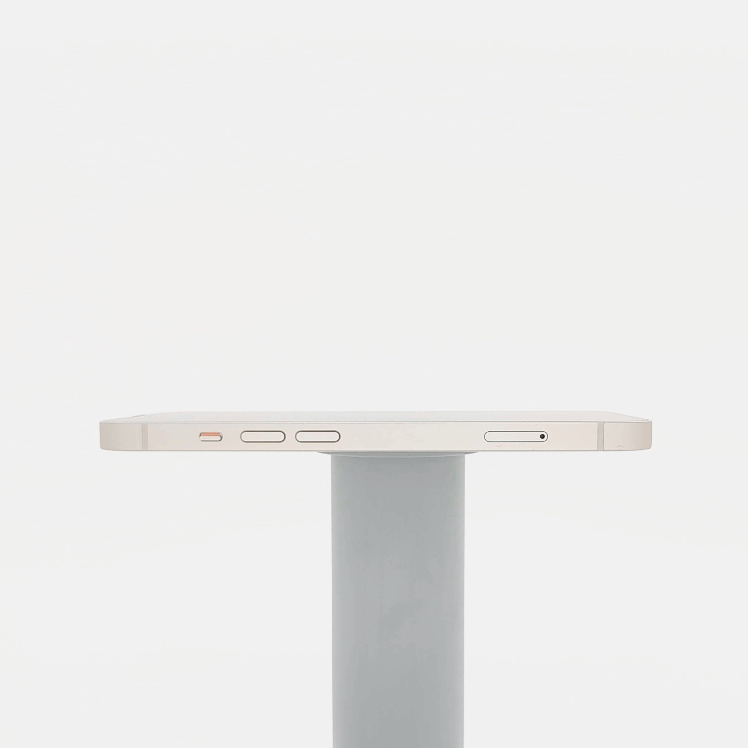 95新 Apple iPhone 13 128G 星光色 中國大陸版