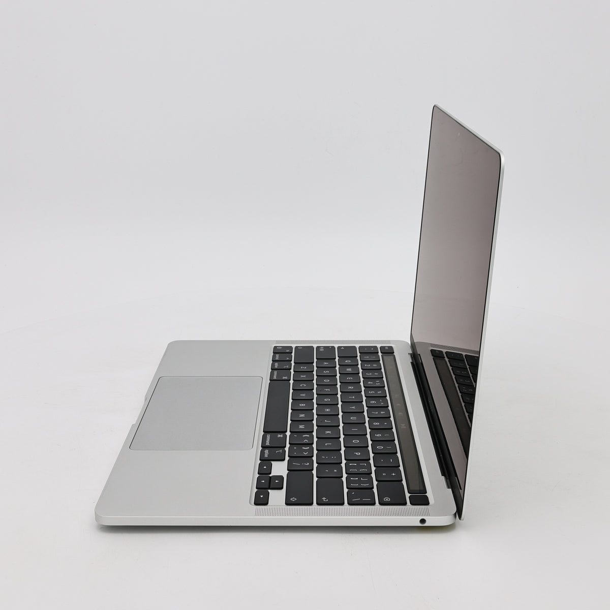 99新 Apple MacBook Pro 22年 13寸 M2（8+10核） 8G RAM 512G SSD 銀色
