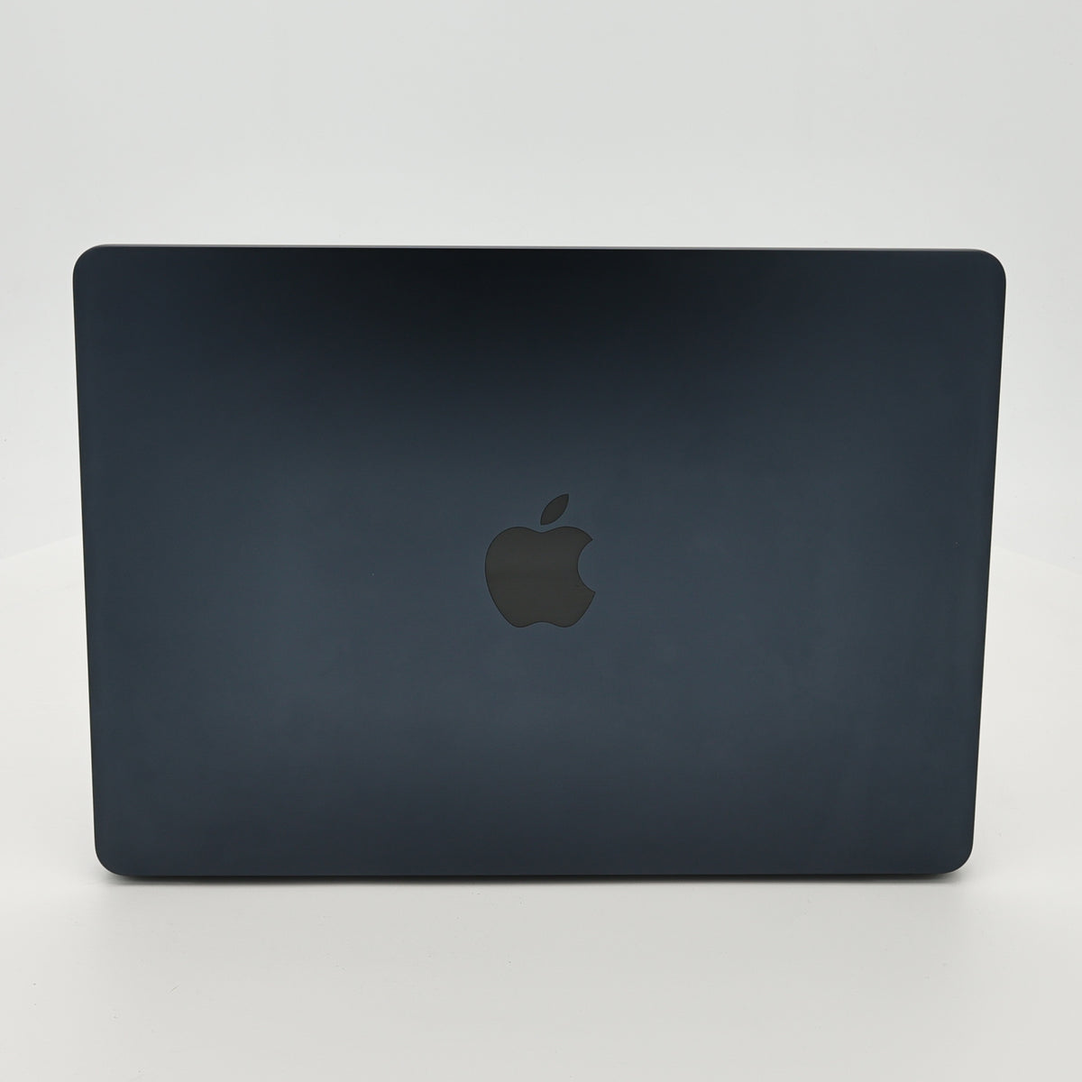 99新 Apple MacBook Air 24年 13寸 M3（8+8核） 8G RAM 256G SSD 午夜色