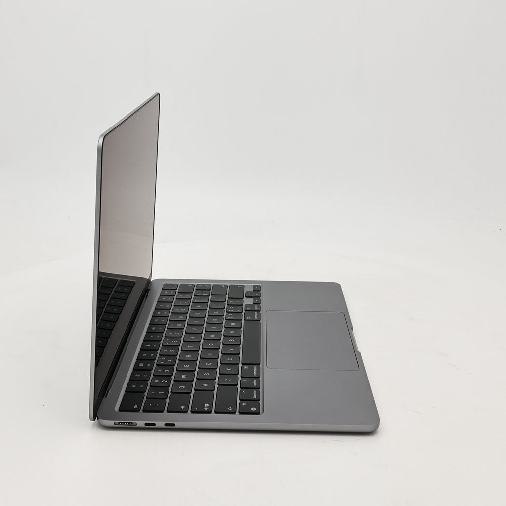 95新 Apple MacBook Air 22年 13寸 M2（8+8核） 8G RAM 256G SSD 深空灰色