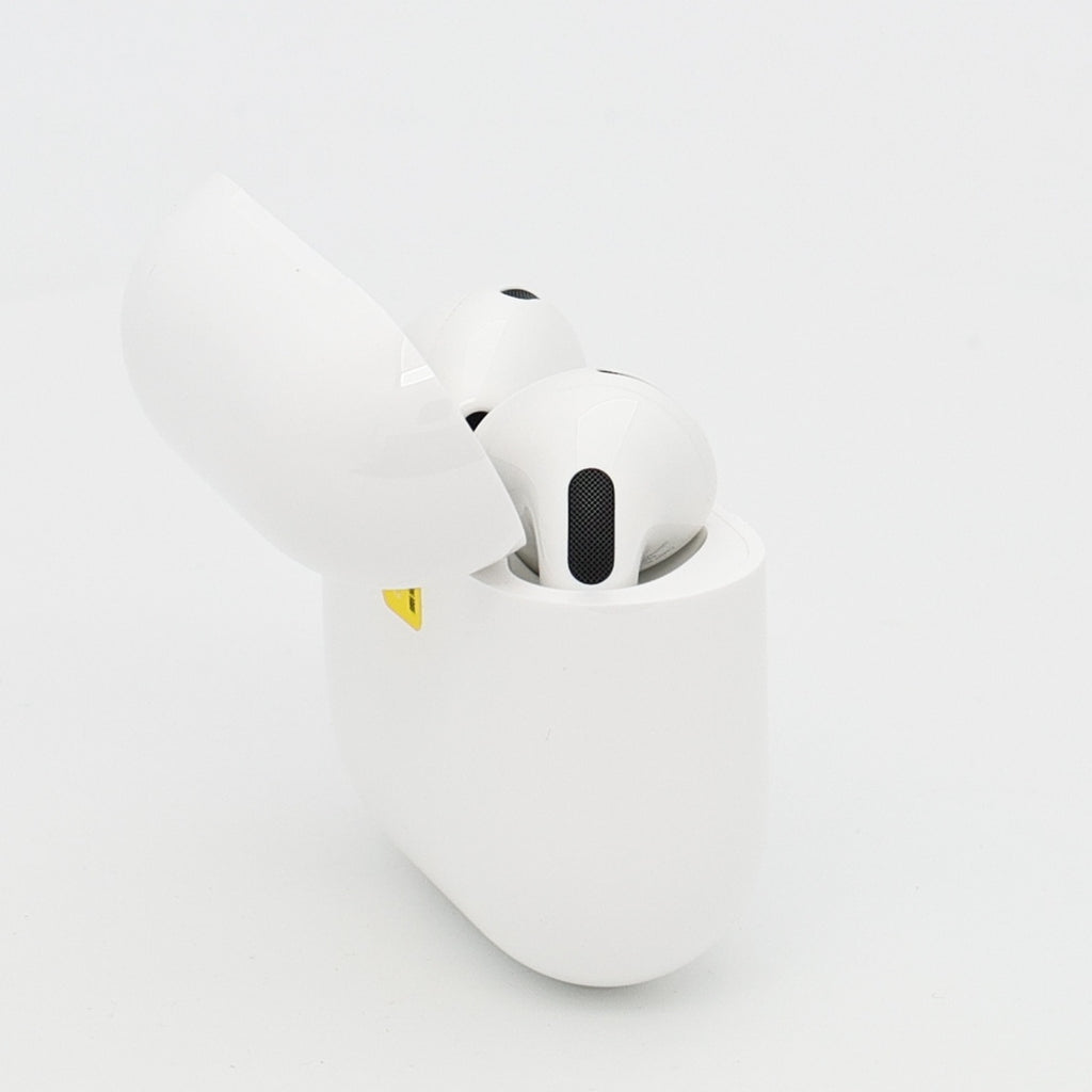 99新 Apple AirPods 5 白色