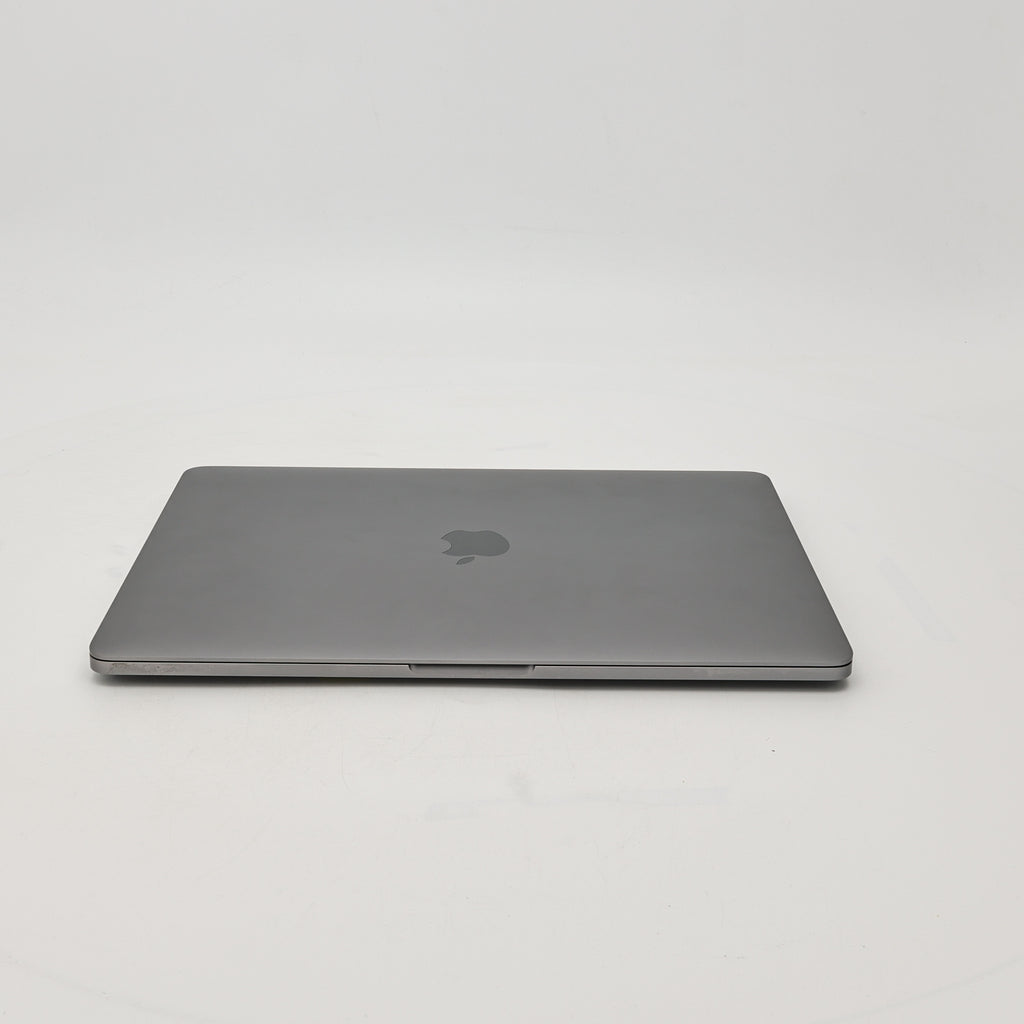 95新 Apple MacBook Pro 22年 13寸 M2（8+10核） 8G RAM 512G SSD 深空灰色