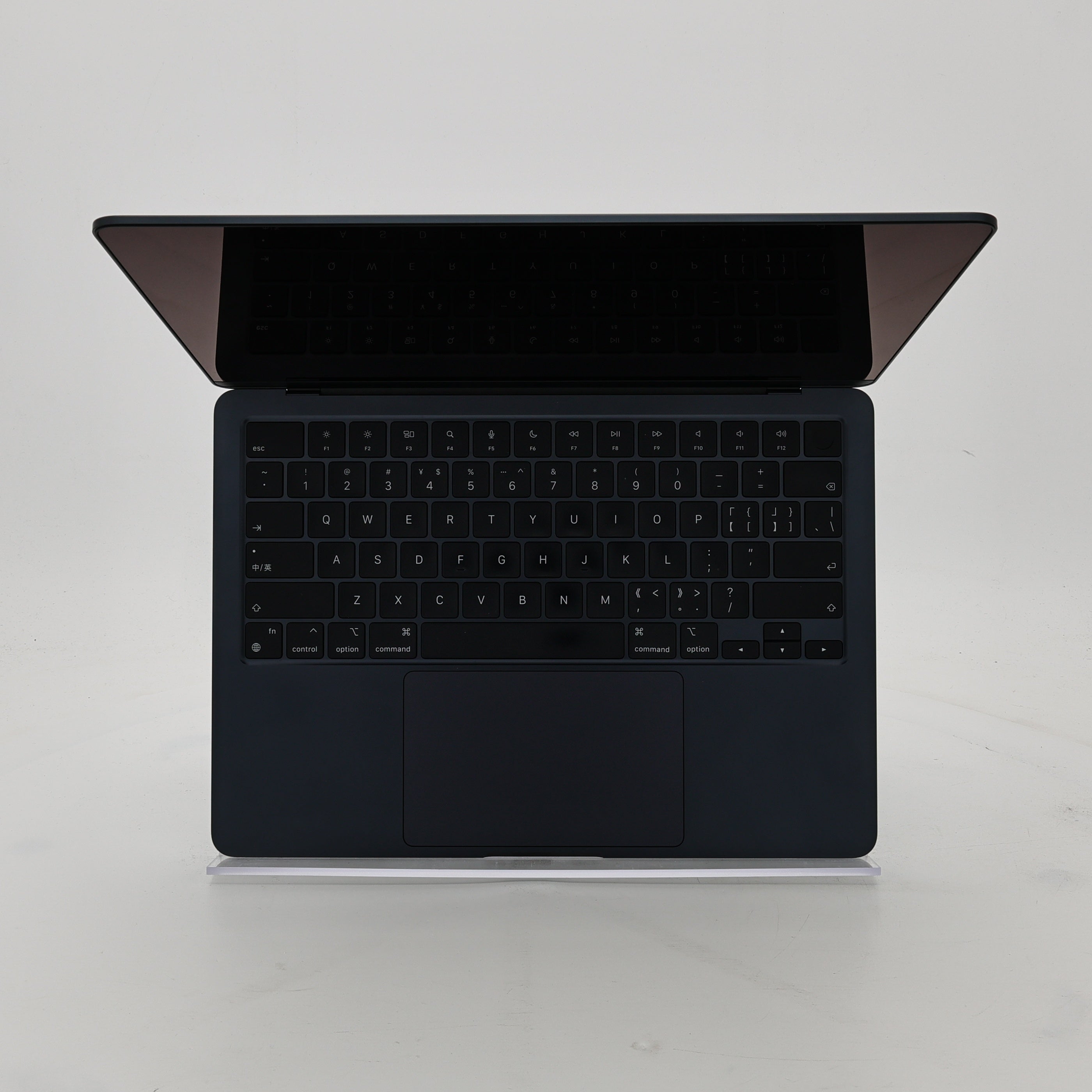 95新 Apple MacBook Air 22年 13寸 M2（8+10核） 8G RAM 512G SSD 午夜色