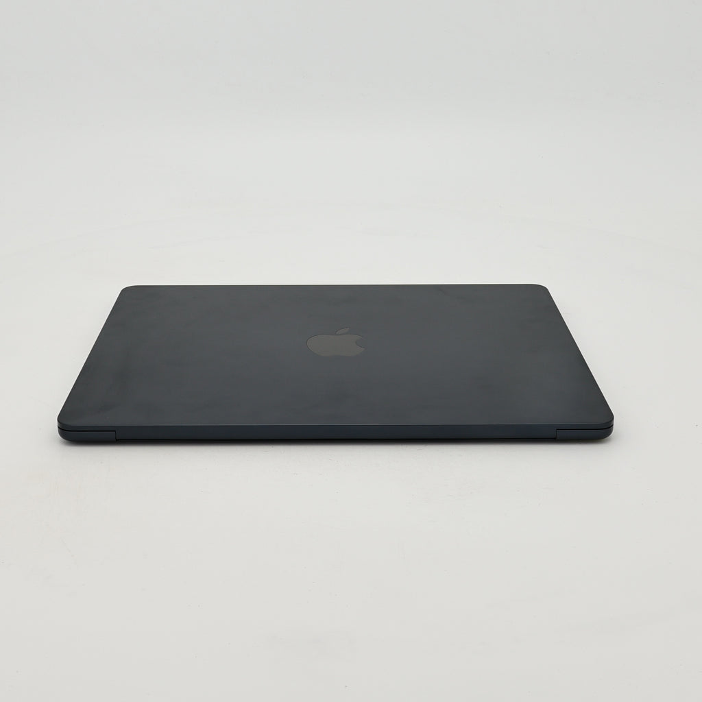 99新 Apple MacBook Air 22年 13寸 M2（8+8核） 8G RAM 256G SSD 午夜色