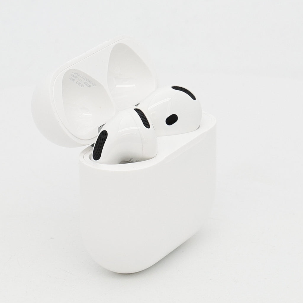 99新 Apple AirPods 5 白色
