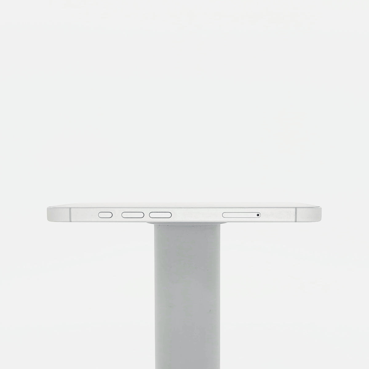 95新 Apple iPhone 16 128G 白色 中國大陸版