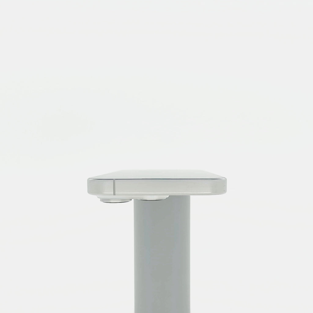 95新 Apple iPhone 16 Pro 128G 白色鈦金屬 中國大陸版