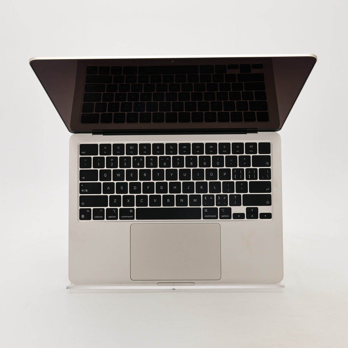 95新 Apple MacBook Air 22年 13寸 M2（8+8核） 16G RAM 256G SSD 星光色