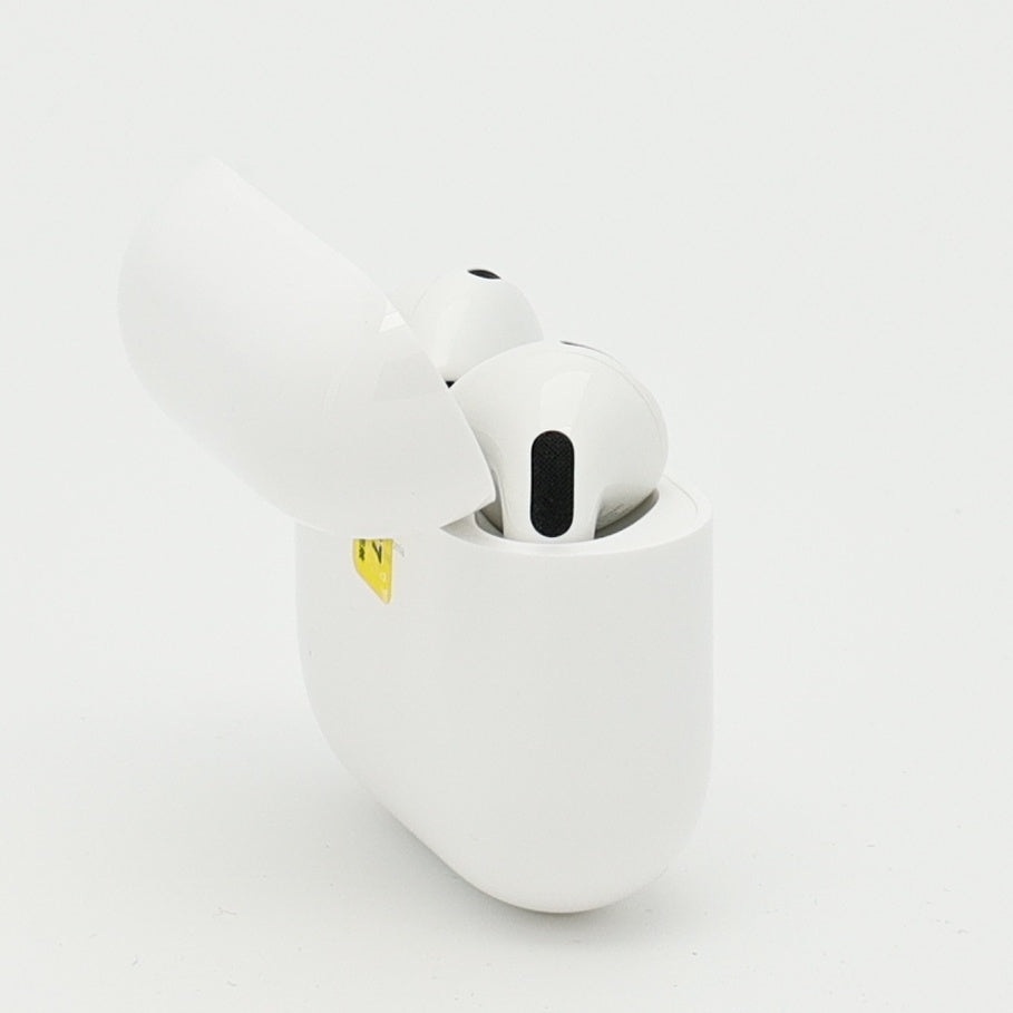 99新 Apple AirPods 4 (不支持主动降噪) 白色