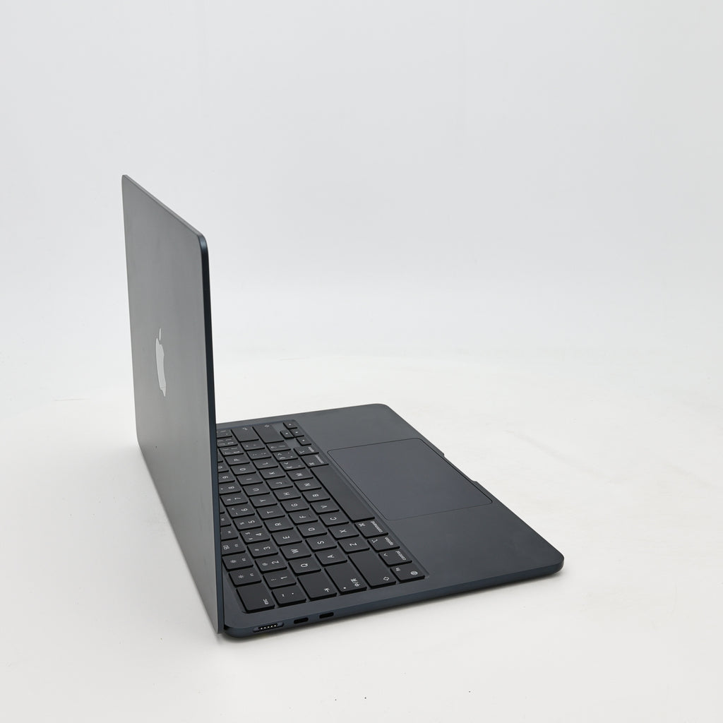 99新 Apple MacBook Air 24年 13寸 M3（8+8核） 8G RAM 256G SSD 午夜色