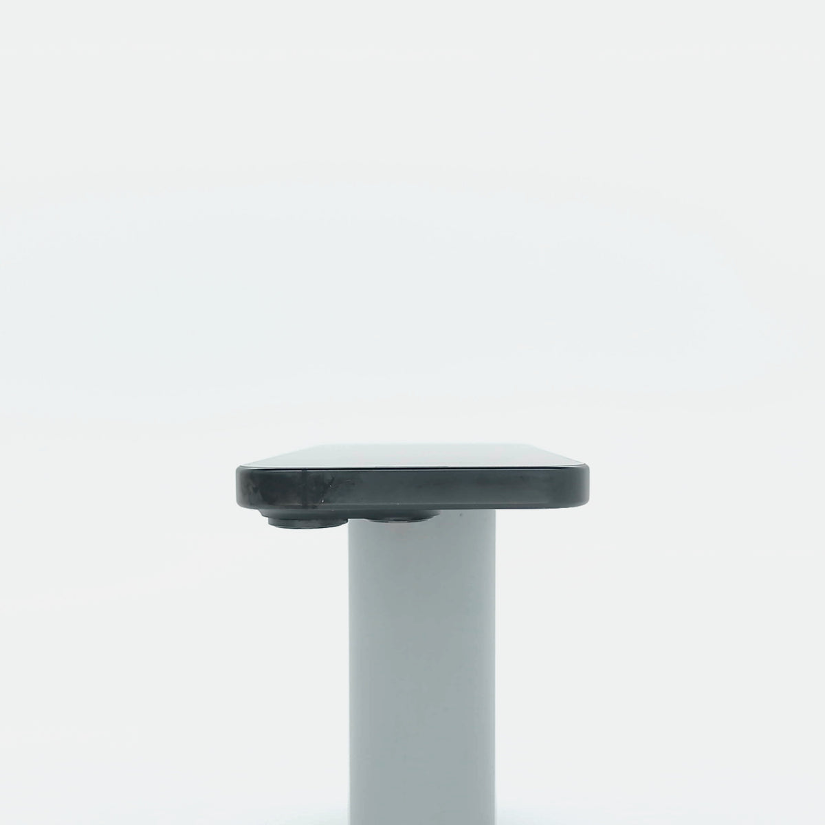 95新 Apple iPhone 16 Pro 128G 黑色鈦金屬 中國大陸版