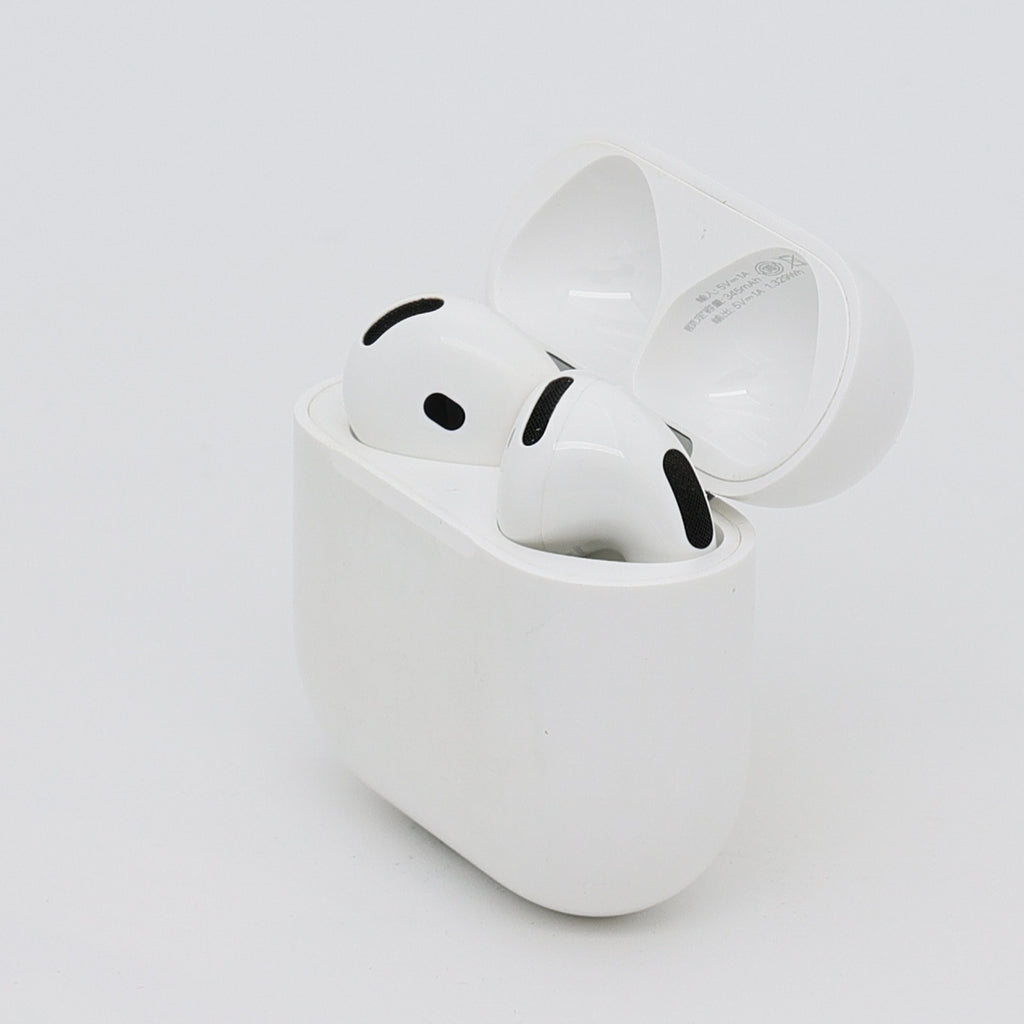 99新 Apple AirPods 4 (不支持主动降噪) 白色