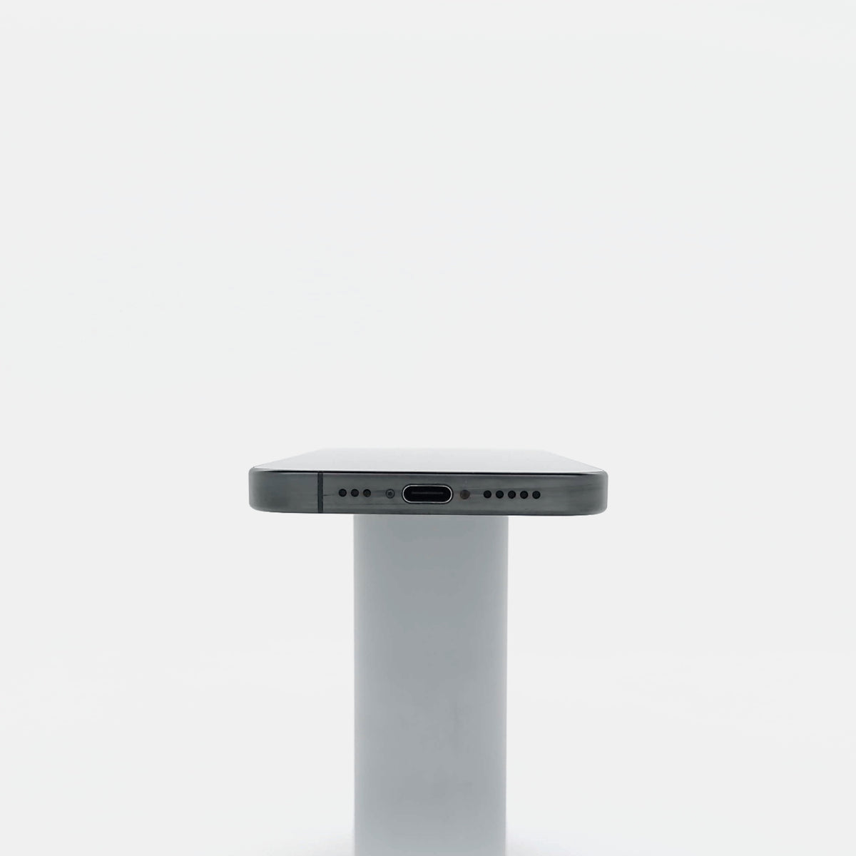 95新 Apple iPhone 15 Pro 128G 黑色鈦金屬 中國大陸版