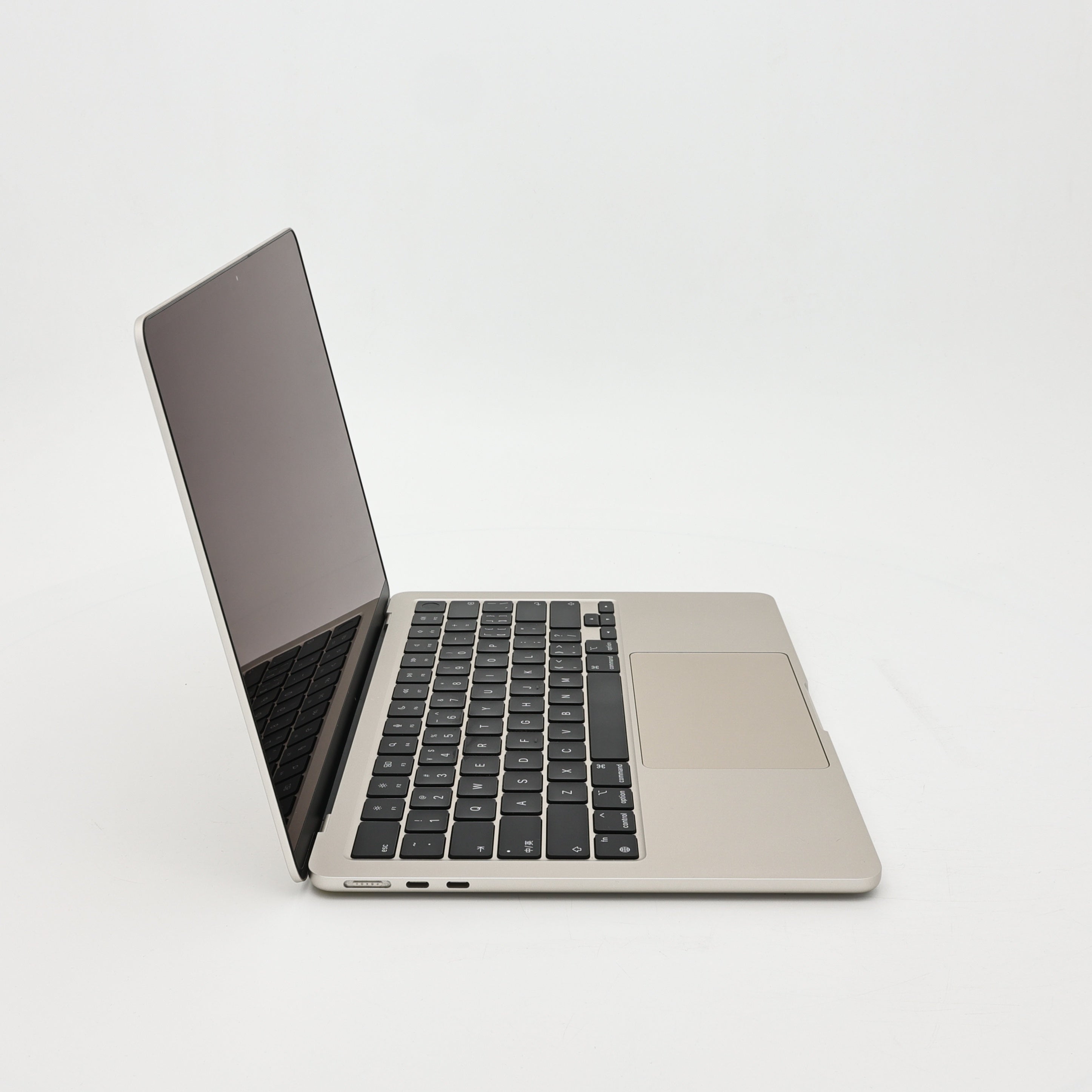 95新 Apple MacBook Air 22年 13寸 M2（8+10核） 8G RAM 512G SSD 星光色