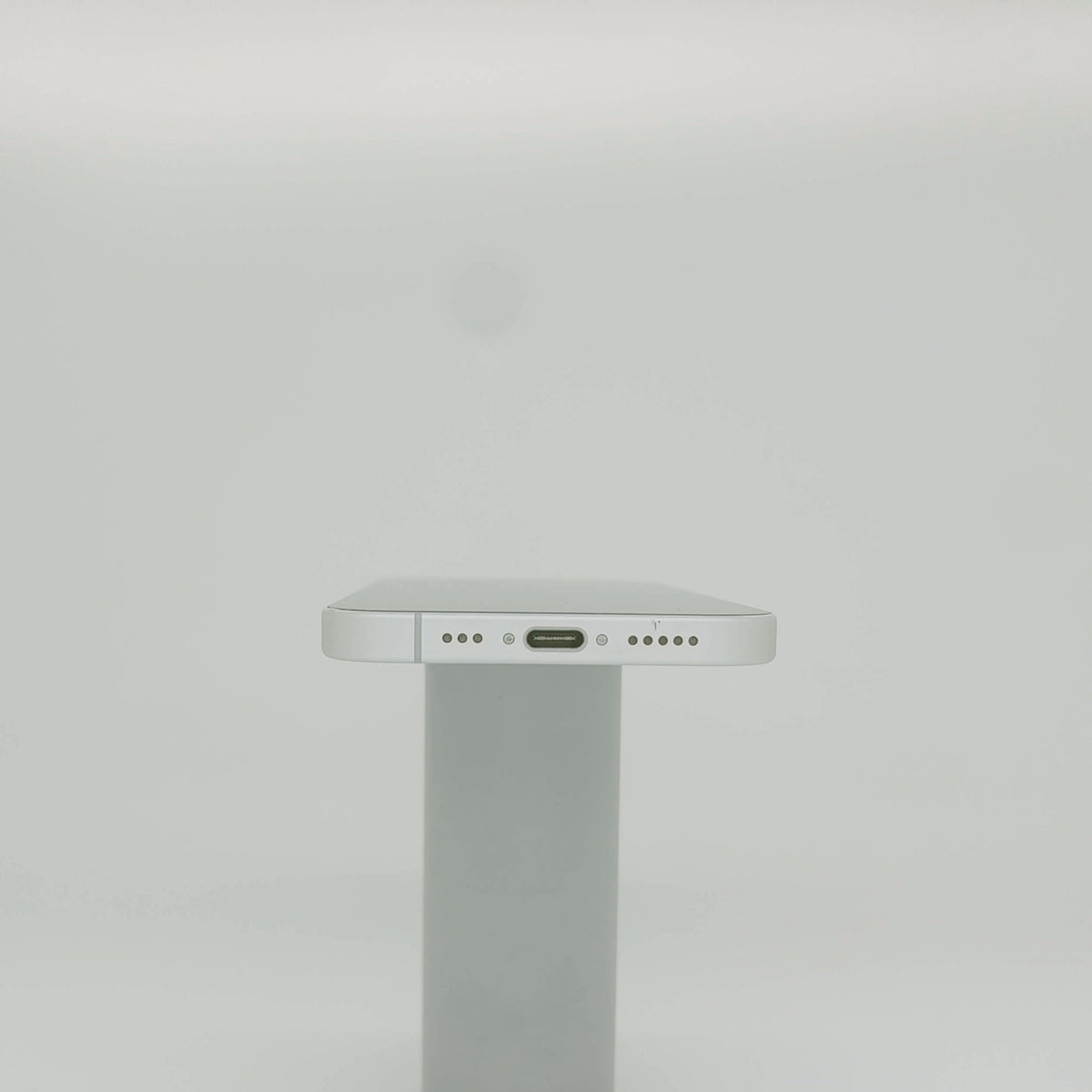 95新 Apple iPhone 16 128G 白色 中國大陸版