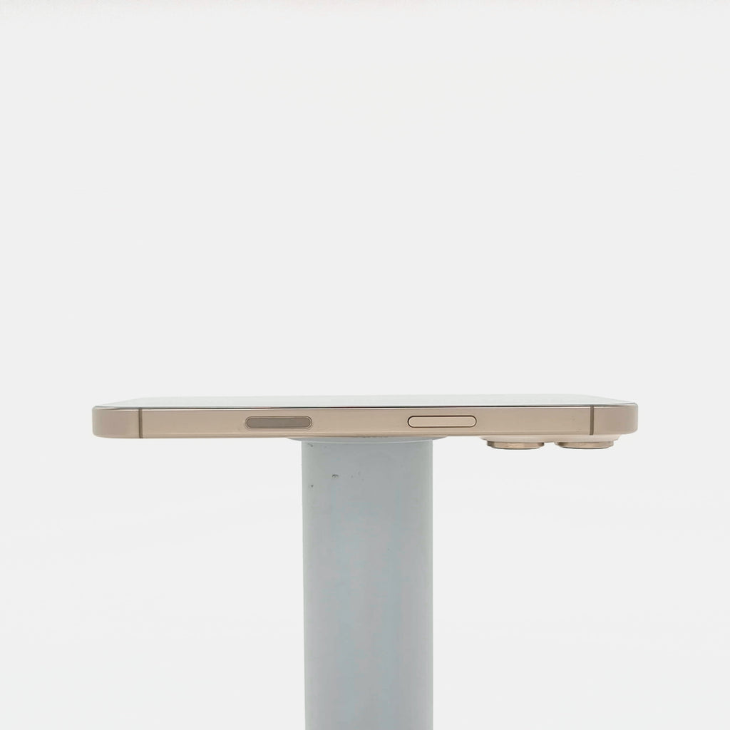 95新 Apple iPhone 16 Pro 256G 沙漠色鈦金屬 中國大陸版