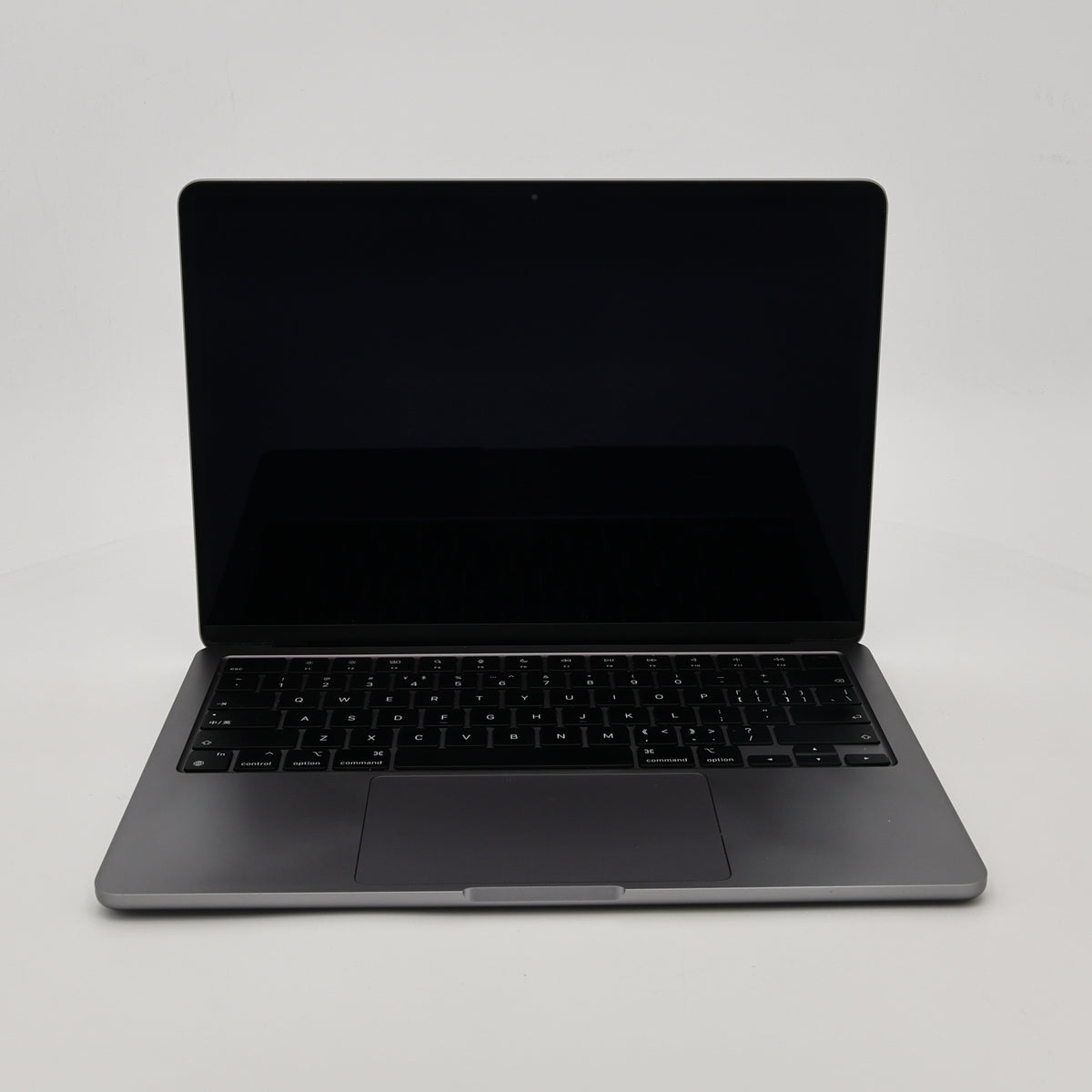 95新 Apple MacBook Air 22年 13寸 M2（8+8核） 8G RAM 256G SSD 深空灰色