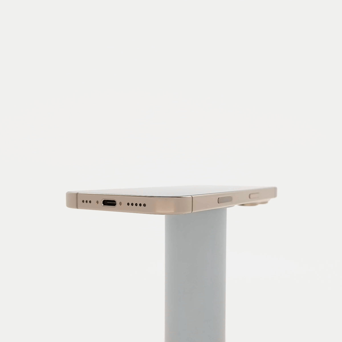 95新 Apple iPhone 16 Pro 128G 沙漠色鈦金屬 中國大陸版