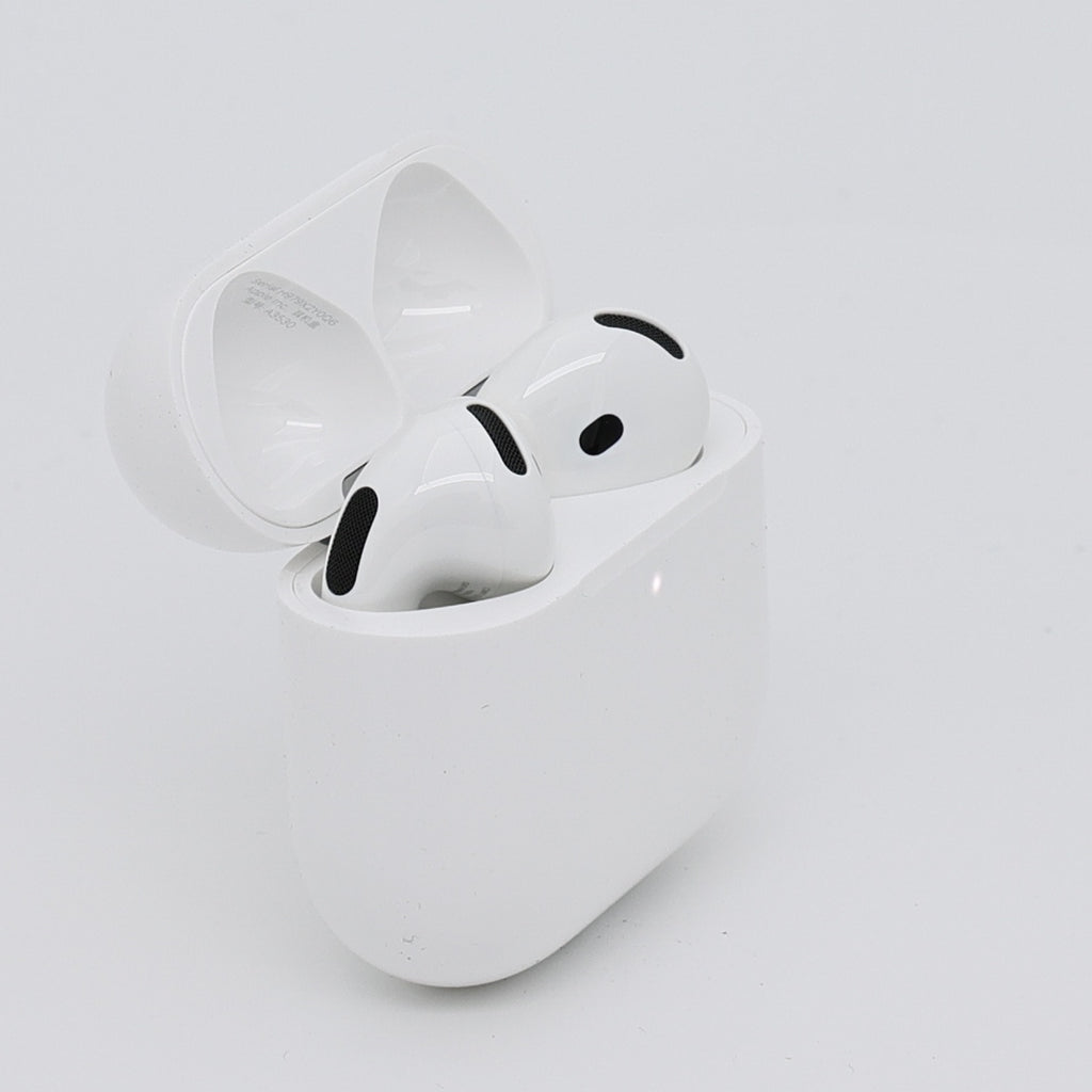 99新 Apple AirPods 5 白色