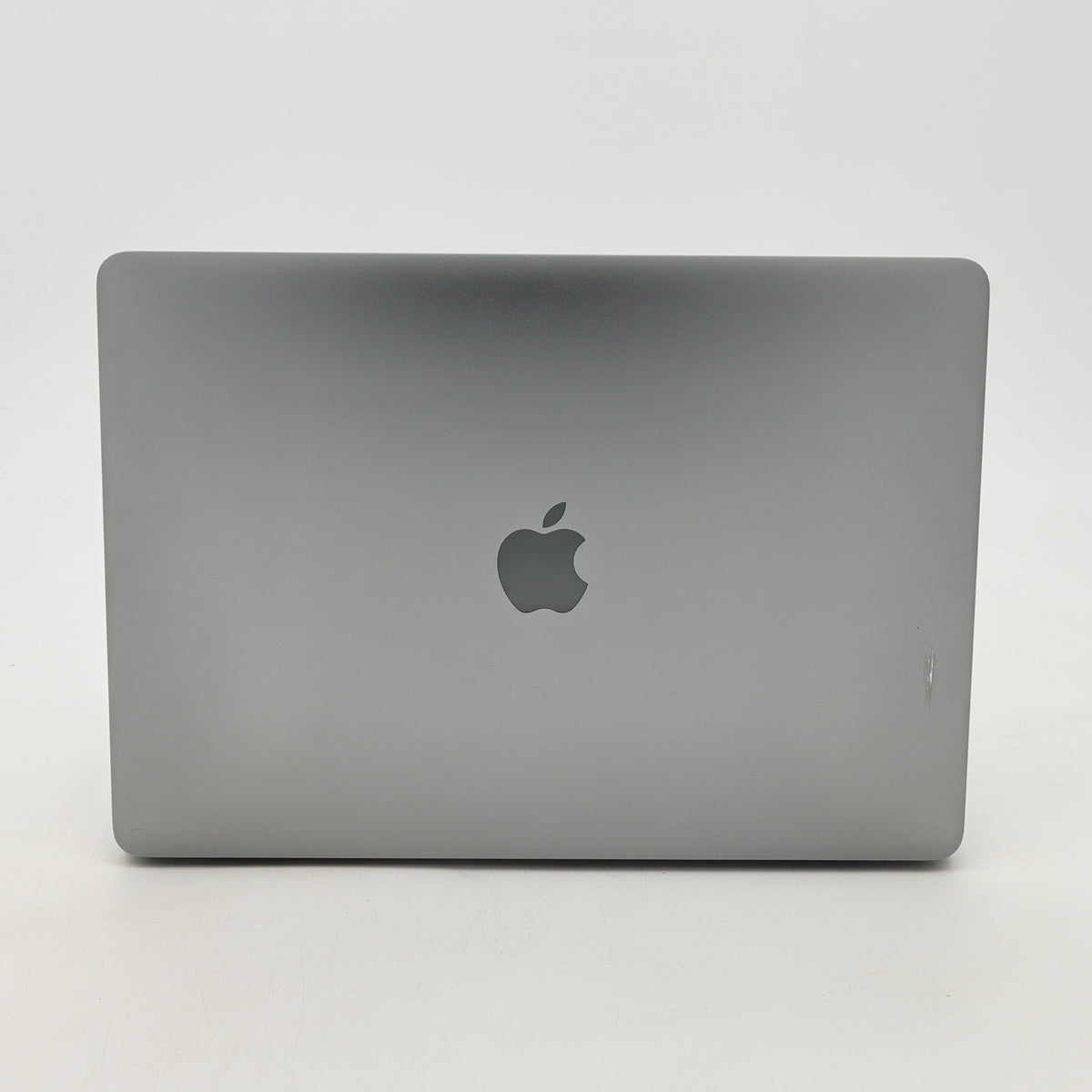 95新 Apple MacBook Pro 22年 13寸 M2（8+10核） 8G RAM 512G SSD 深空灰色