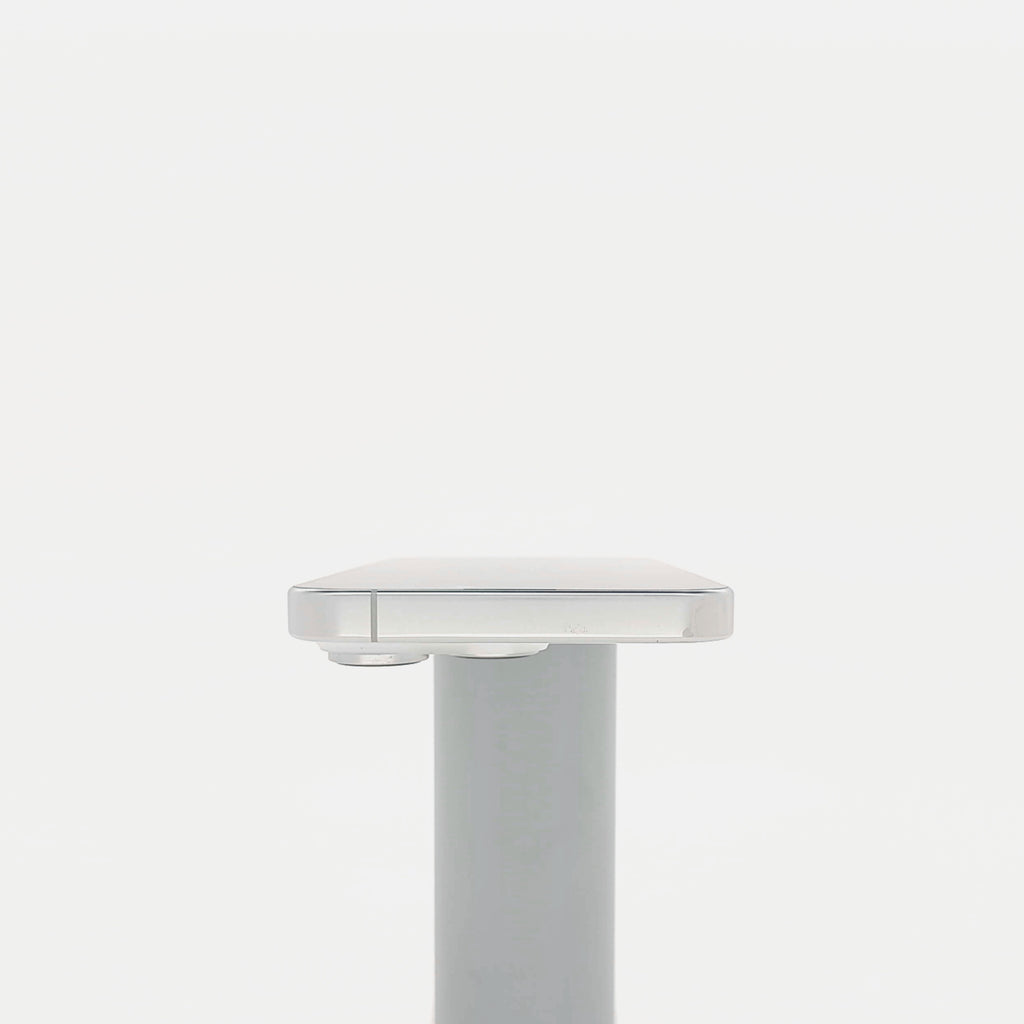 95新 Apple iPhone 16 Pro 128G 白色鈦金屬 中國大陸版