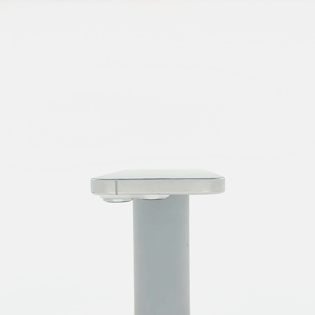 95新 Apple iPhone 16 Pro 128G 白色鈦金屬 中國大陸版